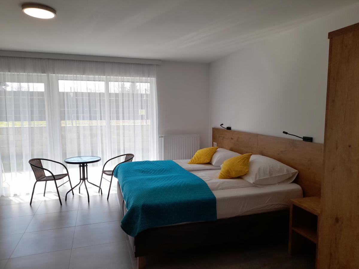 Milo Mare Apartaments Mielno  Buitenkant foto